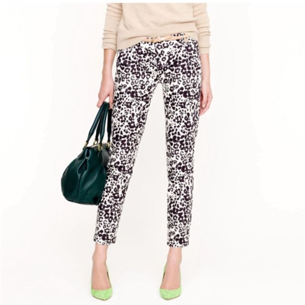 J. Crew Bennet chino pants in snow cat leopard favorite fit cotton stretch sz 2